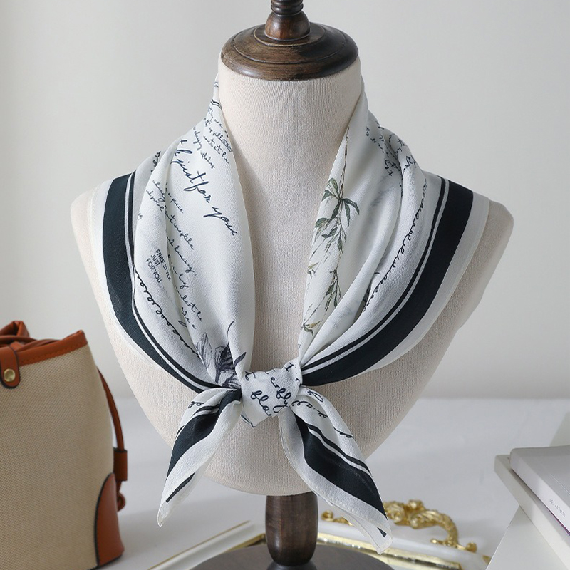 100% Mulberry Zijden Sjaal 65x - Vintage Fashion Journal recensie en prijs
