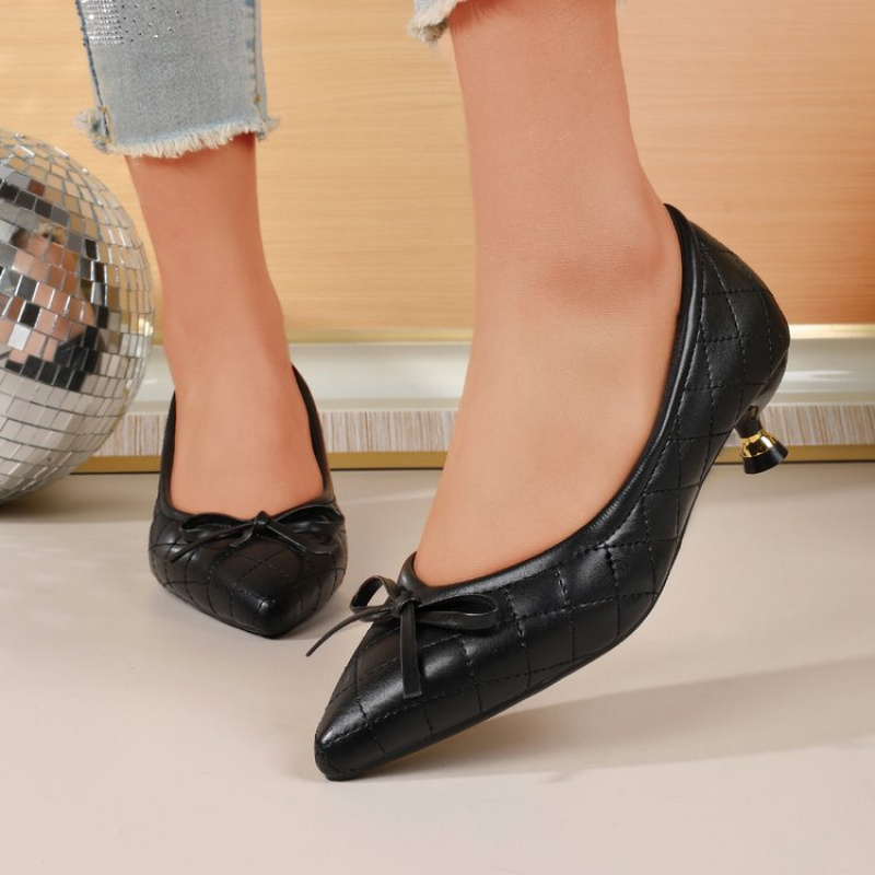Vintage dames pumps met spitse - Vintage Fashion Plus Size recensie en prijs